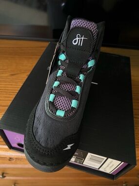 Rudis Wrestling shoes  Black with Teal & Purple - Sarah Hildebrandt